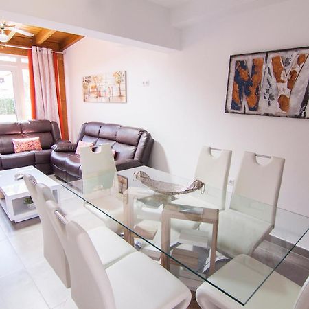 Anju Villas Los Delfines Bravo'S Apartments Corralejo Exteriör bild