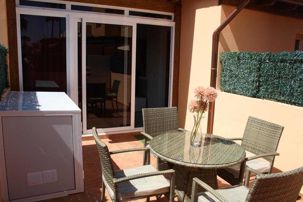 Anju Villas Los Delfines Bravo'S Apartments Corralejo Exteriör bild